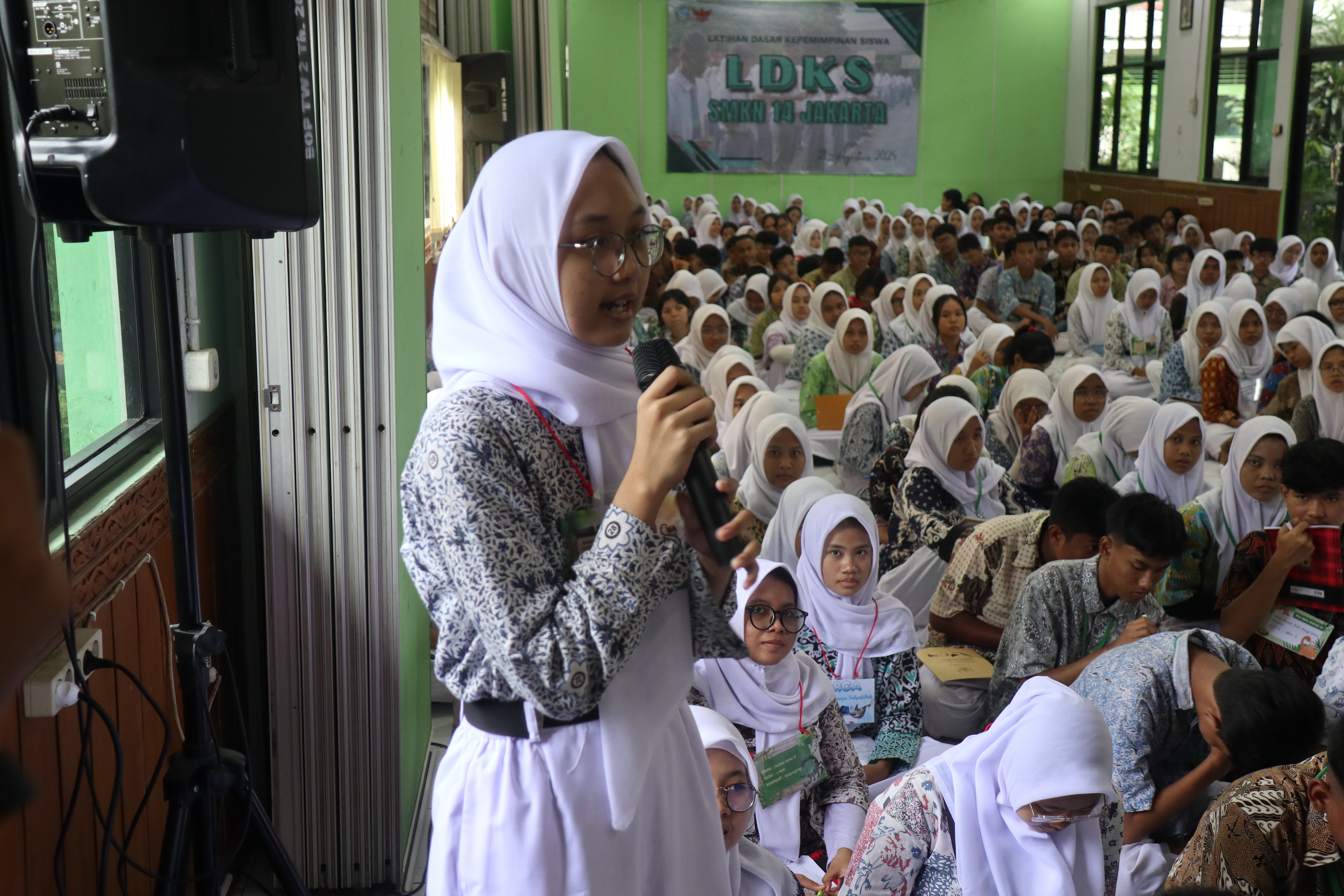 SMKN 14 Jakarta Gelar LDKS 2025 untuk 288 Siswa Baru - Foto 2